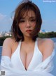 Ai Shinozaki 篠崎愛, FRIDAY 2021.10.08 (フライデー 2021年10月8日号) P8 No.413d52 Image No. 17